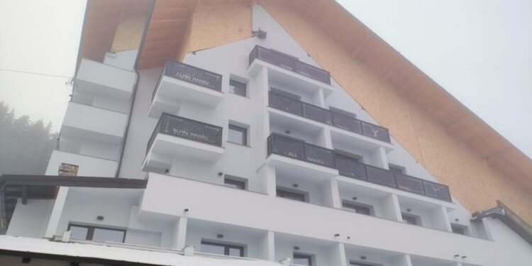 Cabana de pe Rarău, și cu bune, și cu rele