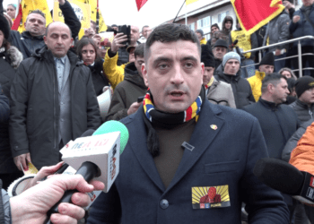 George Simion: Acceptăm oferta domnului Flutur la dialog, dar să înțeleagă că nu mai sîntem pe vremea partidului unic, că nu mai sîntem pe vremea minerilor, să facă contramanifestații