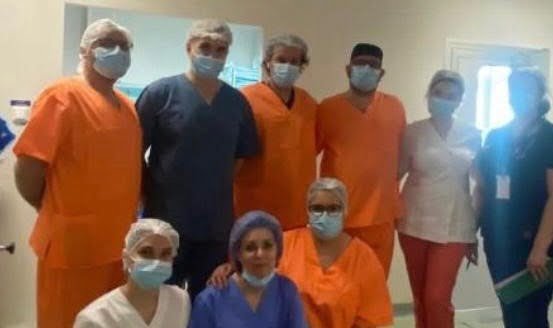 Centru pentru bolnavii de Parkinson, la spitalul din Suceava. Centrul este deschis și pentru pacienți din alte județe. La prima procedură a participat ca invitat un medic de la Târgu Mureș