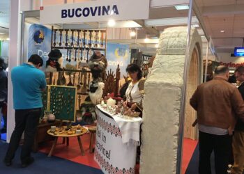 În epoca internetului, Suceava încă se mai ține de tîrguri de turism. Bani cheltuiți cam degeaba