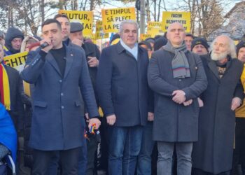 Deputatul AUR de Suceava Florin Pușcașu, înaintea mitingului PNL îndreptat împotriva extremismului: Etichetele astea cu extremismul le auzim în permanență atunci cînd argumentele lipsesc și dovezile nu există. În primul rînd, domnul Flutur să definească extremismul