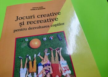 ”Jocuri creative și recreative pentru dezvoltarea copiilor”, volum coordonat de Otilia Clipa și Ionela Bogdan, de la Facultatea de Științe ale Educației Suceava, și apărut la prestigioasa Editură Didactică și Pedagogică