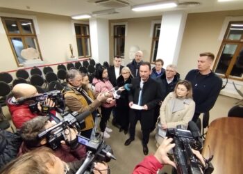 PMP Suceava, petiție depusă la Prefectură, pentru că Guvernul vrea să-i scoată din secțiile de votare pe membrii acestui partid