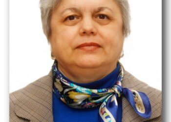 Colectivul Colegiului Național ”Petru Rareș” Suceava, regrete la trecerea la cele veșnice a profesoarei de biologie Carmencita Obreja