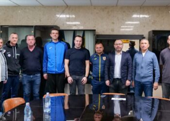 Întîlnire cu reprezentanții cluburilor de fotbal pentru copii, la Primăria Suceava. Toate echipele vor avea acces la stadionul ”Areni”, pentru competiții (Foto)