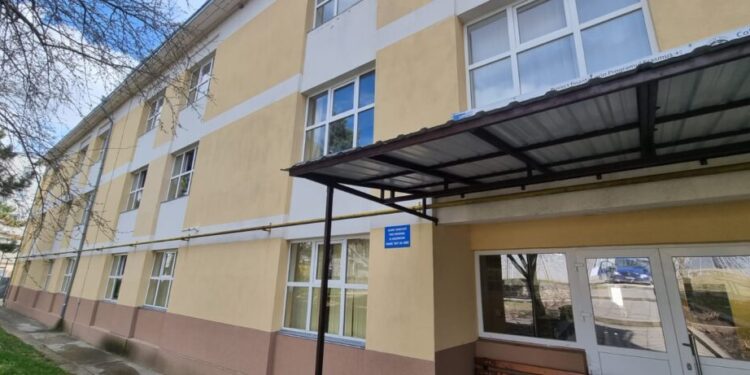 Proiect pentru reabilitarea termică a internatului Colegiului ”Lațcu Vodă” din Siret