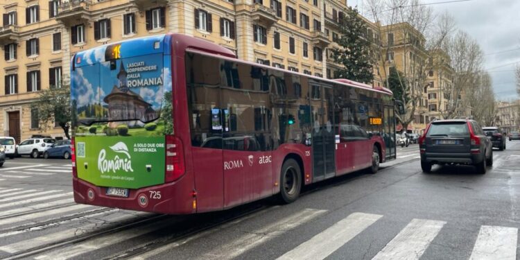 Imagini cu Mănăstirea Sucevița, folosite pentru promovarea României la Milano și Roma