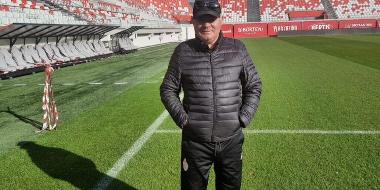 Marin Barbu, fostul antrenor al Forestei: Trebuie investit în copii și juniori. Nu trebuie să aduci jucători din Tanganica și copiii Sucevei să fie dați la o parte. Dacă Suceava ar fi avut stadionul lui Sepsi, la meciuri ar fi venit cîte 15.000 – 20.000 de spectatori