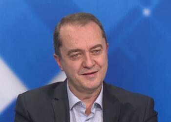 Dr. Cristian Lupașcu a realizat nu mai puțin de 50 de transplanturi de ficat. Domnul Lupașcu este originar din județul Suceava și i-a fost stagiar medicului chirurg Sorin Hîncu la Spitalul Județean Suceava