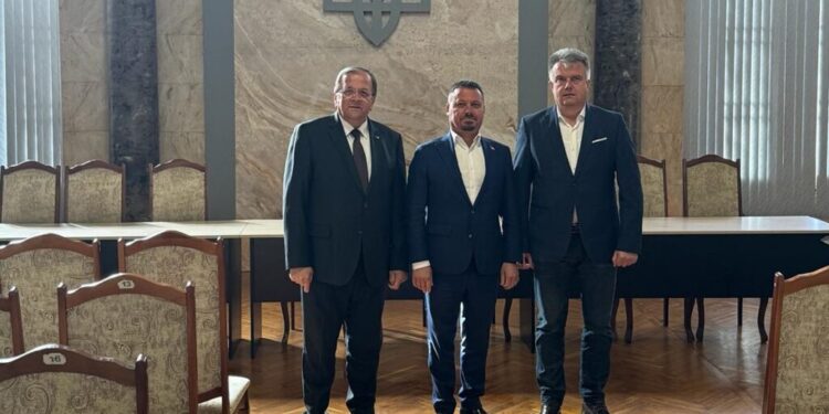 Gheorghe Flutur a cerut Comisiei Europene să aibă ca prioritate finanțarea autostrăzii Porubne – Cernăuți – Ternopil – Lvov – granița Poloniei
