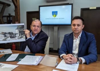 Proiect în valoare de 170.000 de euro, pentru construirea unui punct de belvedere pe Piatra Șoimului din masivul Rarău. Acesta ar trebui să fie gata în 11 luni