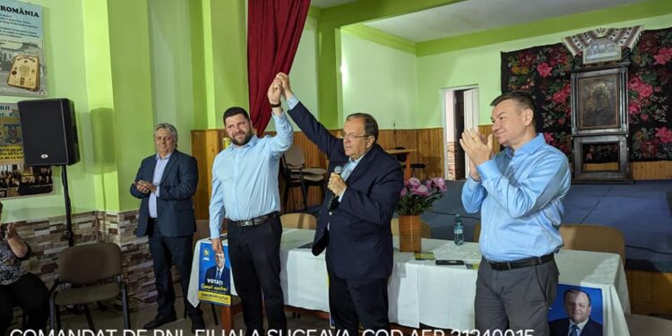 Cezar Ciornei, susținut pentru funcția de primar al comunei Bunești de Gheorghe Flutur și Bogdan Gheorghiu