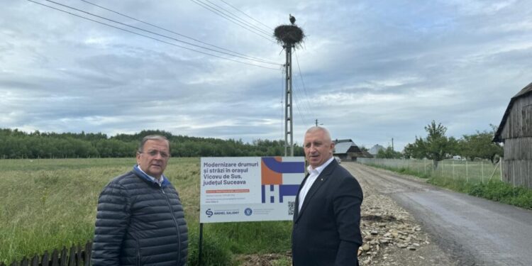 Gheorghe Flutur, alături de primarul Vasile Iliuț: Peste 80 de milioane de euro are proiecte Vicovu de Sus sub guvernare locală liberală