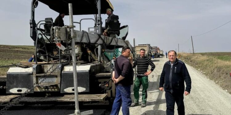 Gheorghe Flutur: În cel mai scurt timp se va circula în condiții normale pe ruta Suceava – Dolhasca, dar și pe ruta Suceava – Moara – Zaharești – Vîlcele – Dărmănești