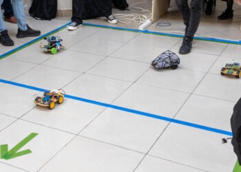 16 echipe din țară și străinătate, la universitatea suceveană, la cea de-a XXIX-a ediție a concursului studențesc Hard & Soft