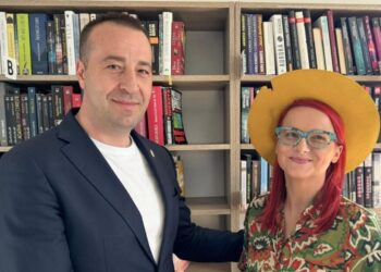 Raluca Tuchlei – Dizzy, despre candidatul PNL la Primăria Sucevei: Orașul nostru are nevoie de noi perspective, dar și de specialiști, iar Lucian este persoana în care eu am încredere că poate genera modernizarea orașului nostru