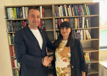 Lăcrămioara Tofan, manager de relații cu clienții, alături de Lucian Harșovschi: Lucian a dovedit, dovedește și va dovedi!