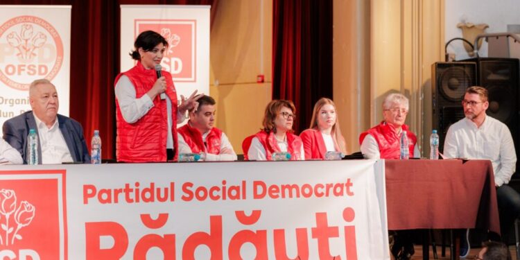 Larisa Blanari: La cît de mulți oameni am văzut în sala Casei de Cultură, la cît de apreciat este și la cîte speranțe își pun mulți rădăuțeni în el, nu mă îndoiesc că Traian Andronachi va fi cîștigător după alegerile din 9 iunie. George Mîndruță: Petrică Clipa, silvicultor cu experiență de peste 35 de ani, cunoaște foarte bine nevoile oamenilor din Râșca (Foto)