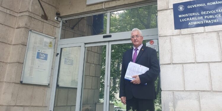 Ion Lungu, la CNI, pentru discuții legate de lucrările de construire a sălii polivalente, a bazei sportive de tip 1 și a celor două creșe