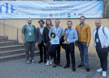 Cristian-Nicolae Oprea, student în anul IV la specializarea Rețele de Software și Telecomunicații din cadrul USV, a cîștigat premiul I la un concurs național găzduit de universitatea din Sibiu