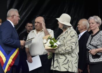 40 de ”cupluri” de aur, premiate de Zilele Sucevei, în centrul orașului