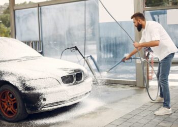 Cum să deschizi o spălătorie auto profitabilă: De la concept la implementare