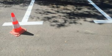 Viceprimarul Lucian Harșovschi: În Suceava nu se vor mai face parcări cu plată. Plata s-a introdus doar la cererea asociațiilor de proprietari, pentru ca riveranii să aibă unde să-și parcheze mașinile cu 32 de bani pe zi