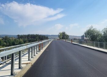 Axialul Dolhasca – Dărmănești, aproape de finalizare. Acum de la Stroiești la Todirești se fac numai 10 minute (Foto)