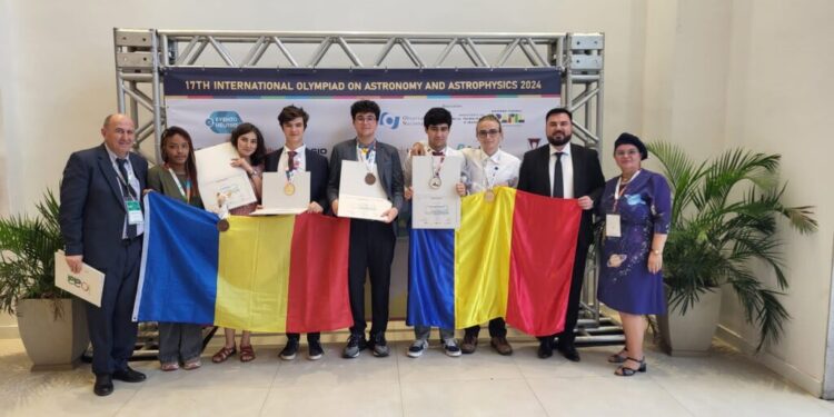 Lotul României, care s-a pregătit la Suceava, a obținut trei medalii de aur și două de bronz la Olimpiada Internaţională de Astronomie și Astrofizică