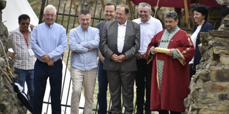 Gheorghe Flutur, la deschiderea Festivalului de Artă Medievală: Cetatea Sucevei trebuie să unească, trebuie să ne adune. Trebuie să ne simțim bine, trebuie să fim mîndri că sîntem suceveni, că sîntem români