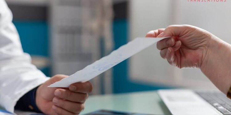 Te-ai îmbolnăvit? Cere părerea altui medic! Solicită traducerea actelor medicale
