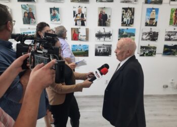”Viziune spre trecut”, expoziția fotografului Dimitrie Balint, pînă la sfîrșitul lunii la Galeria de Artă Zamca. Mihai Pînzaru-PIM: El a simțit nevoia să arate de unde a plecat Suceava. El este un cronicar al vremurilor
