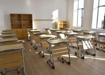 Școală nouă la Corlata, Berchișești. Școala are patru săli de clasă dotate la standarde ridicate (Foto)