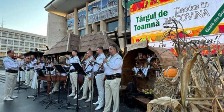 Peste 8.000 de vizitatori, la Tîrgul de Toamnă ”Produs în Bucovina” din centrul Sucevei