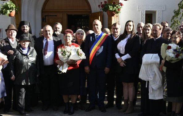 13 „cupluri de aur” din Șcheia, sărbătorite de Primărie și de Consiliul Local