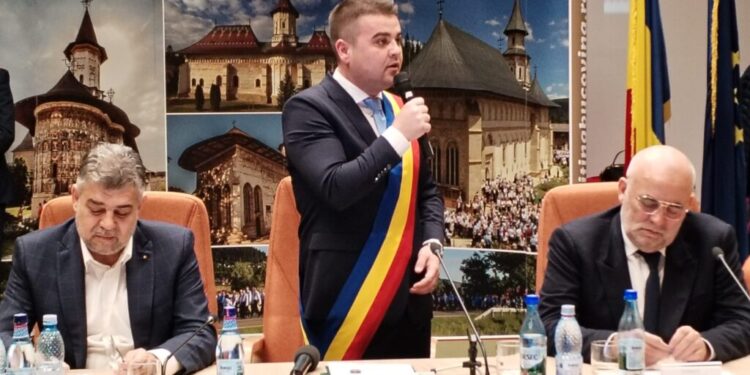 Gheorghe Șoldan, noul președinte al Consiliului Județean Suceava: Vom aduce mai mulți bani, mai multe fonduri. Vom dezvolta infrastructura județului Suceava pentru a aduce investitori, pentru ca în final să crească nivelul de trai din județul Suceava (Foto)