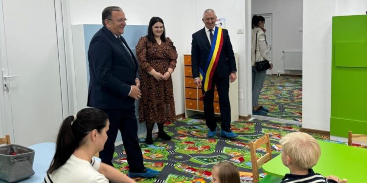 Grădiniță cu program prelungit cu 60 de locuri, inaugurată la Vicovu de Sus