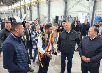 Nicolae Ciucă, la Horodnic de Sus: O localitate care trebuie dată de exemplu la nivel național (Foto)