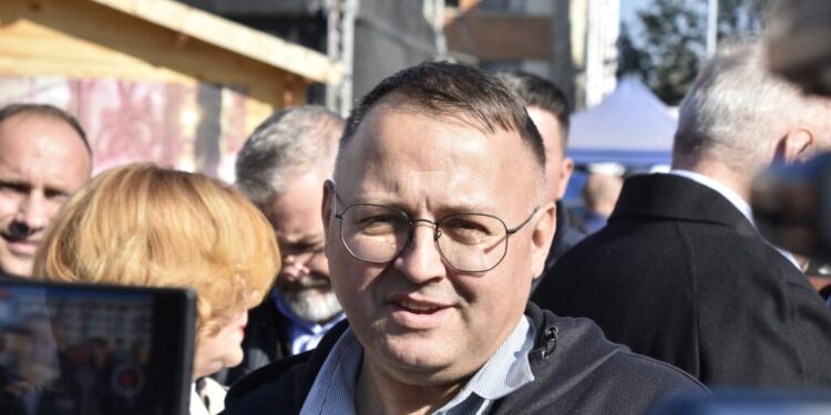 Primarul Fălticenilor, Cătălin Coman, la Tîrgul Mărului: Rolul acestei sărbători este de a promova ceea ce avem mai bun și mai frumos (Foto)