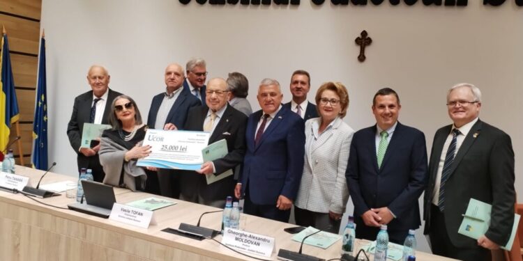 Donație din partea Uniunii Consulilor Onorifici din România, pentru o fundație din Suceava. Donația contribuie la sprijinirea unor copii care provin din familii defavorizate