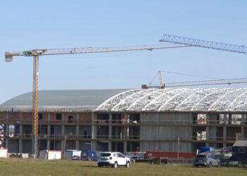Structura de beton a sălii polivalente a fost finalizată, iar structura metalică este gata în proporție de 80% (Foto)