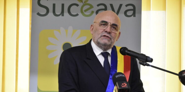 Mesajul lui Vasile Rîmbu, după depunerea jurămîntului de primar al Sucevei: După două decenii de continuitate, momentul acesta marchează nu doar o schimbare de lider, ci și o schimbare de viziune și de direcție (Foto)