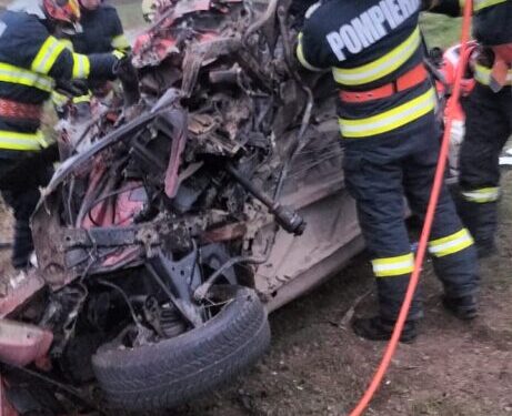 Accident cu cinci morți, patru adulți și un copil, pe E 85, la Grănicești. Doar doi minori au supraviețuit teribilului impact (FOTO)
