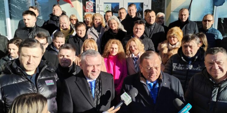 Deputatul Ioan Balan, la vot: Am votat cu omul cel mai apropiat de Suceava, de bucovineni (Foto)