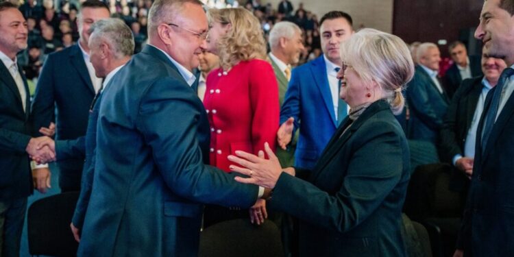 Comunicat PNL: Ciucă și Simion, umăr la umăr pentru turul II. Mobilizarea PNL poate face diferența