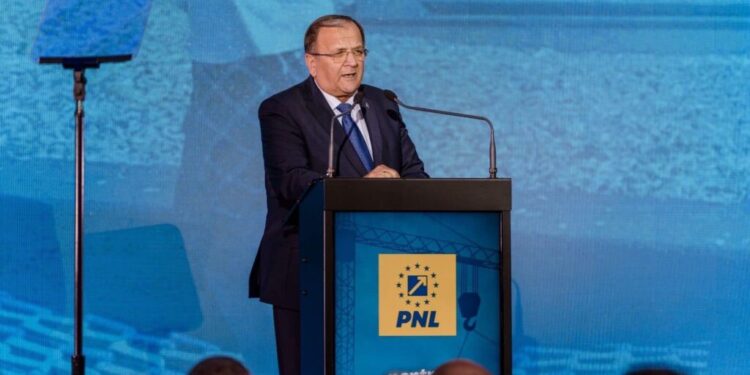 Gheorghe Flutur, coordonatorul programului de guvernare al PNL: Partidul se bazează pe 10 piloni transversali, fundamentați pe cooperare interministerială și digitalizare, pentru a asigura stabilitate economică, modernizare și creșterea calității vieții
