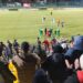Inaugurarea nocturnei de pe noul stadion din Putna, cu 600 de spectatori în tribună, cu lovitura de începere dată de multiplul campion la lupte Ștefan Rusu și cu victoria echipei gazdă, la minus 3 grade Celsius (Foto)