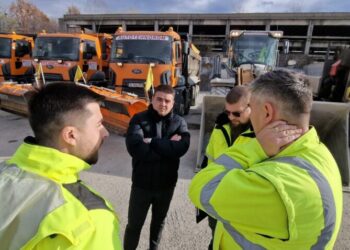 Gheorghe Șoldan: Începînd din această seară sînt prognozate ninsori și intensificări ale vîntului, mai ales în zona montană. Nu vreau să aud că ”iarna ne-a luat iar prin surprindere”