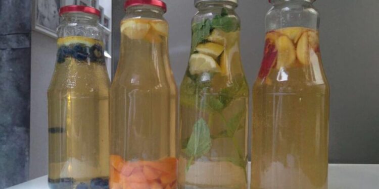 Ce întreabă românii despre kombucha?