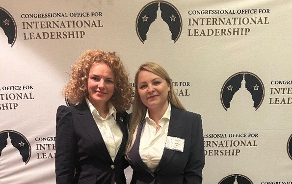 Două universitare sucevene, la Washington și Cleveland, în cadrul programului Open World. Profesoarele au fost selectate de Biroul Congresului SUA pentru Leadership internațional